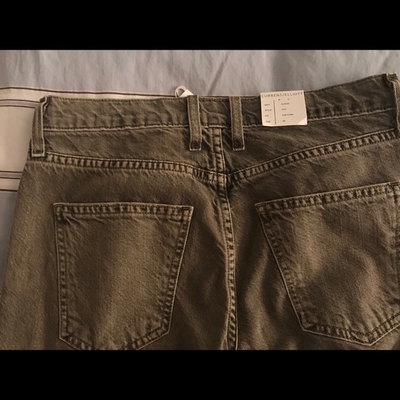 New with tags. Current/Elliott jeans - Picture 3 of 4